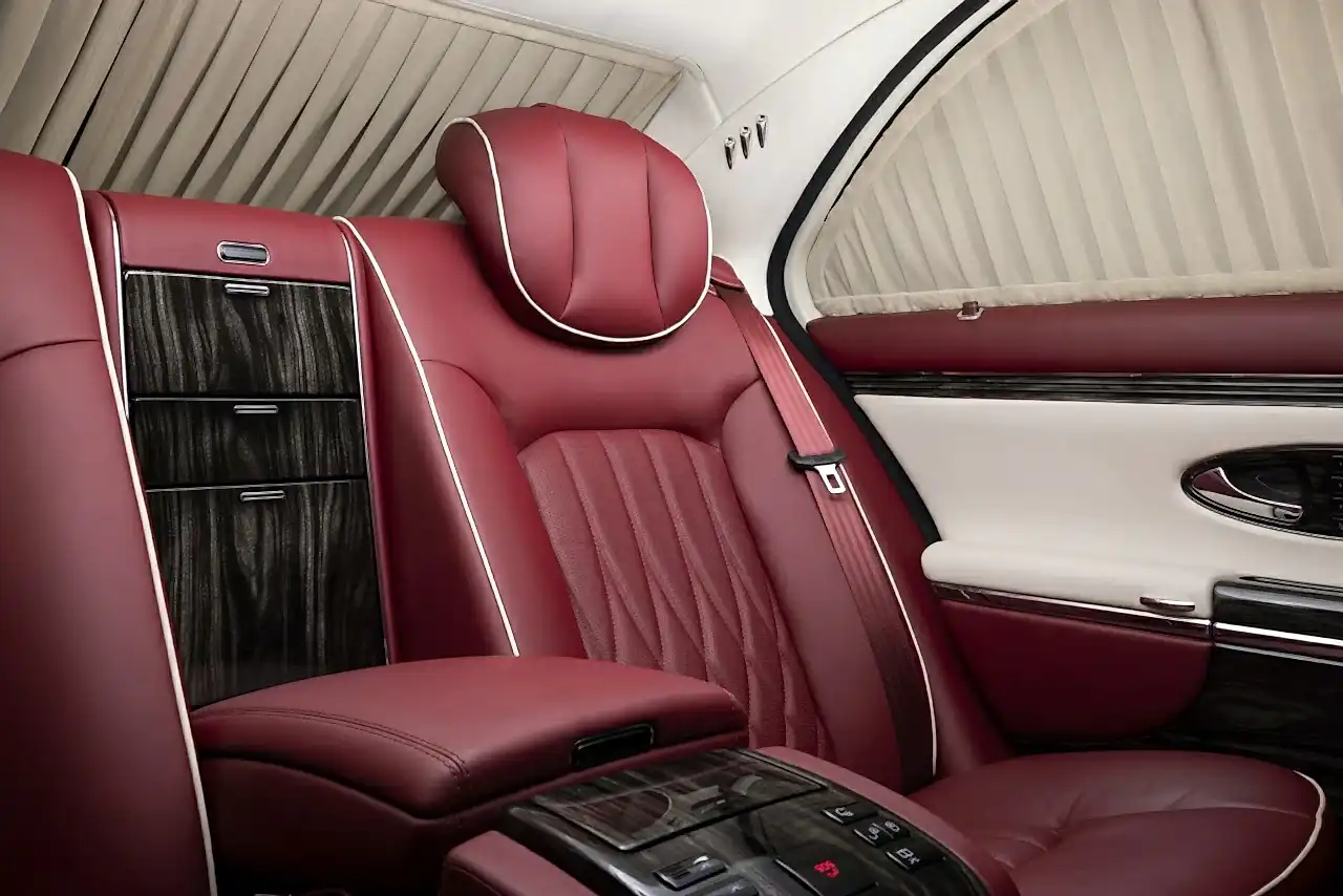 Салон Mercedes-Maybach 57S. Фото