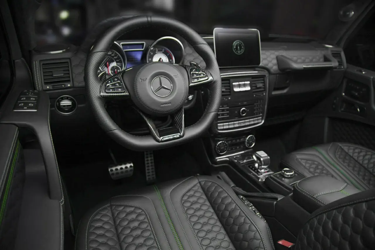 Mercedes-Benz G-class. Торпедо