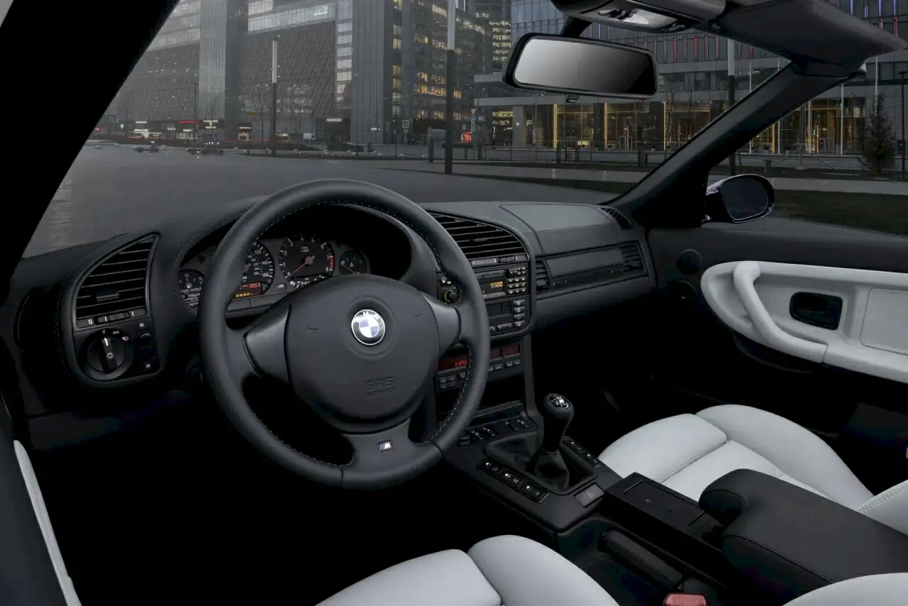 BMW M3 E36. Торпедо