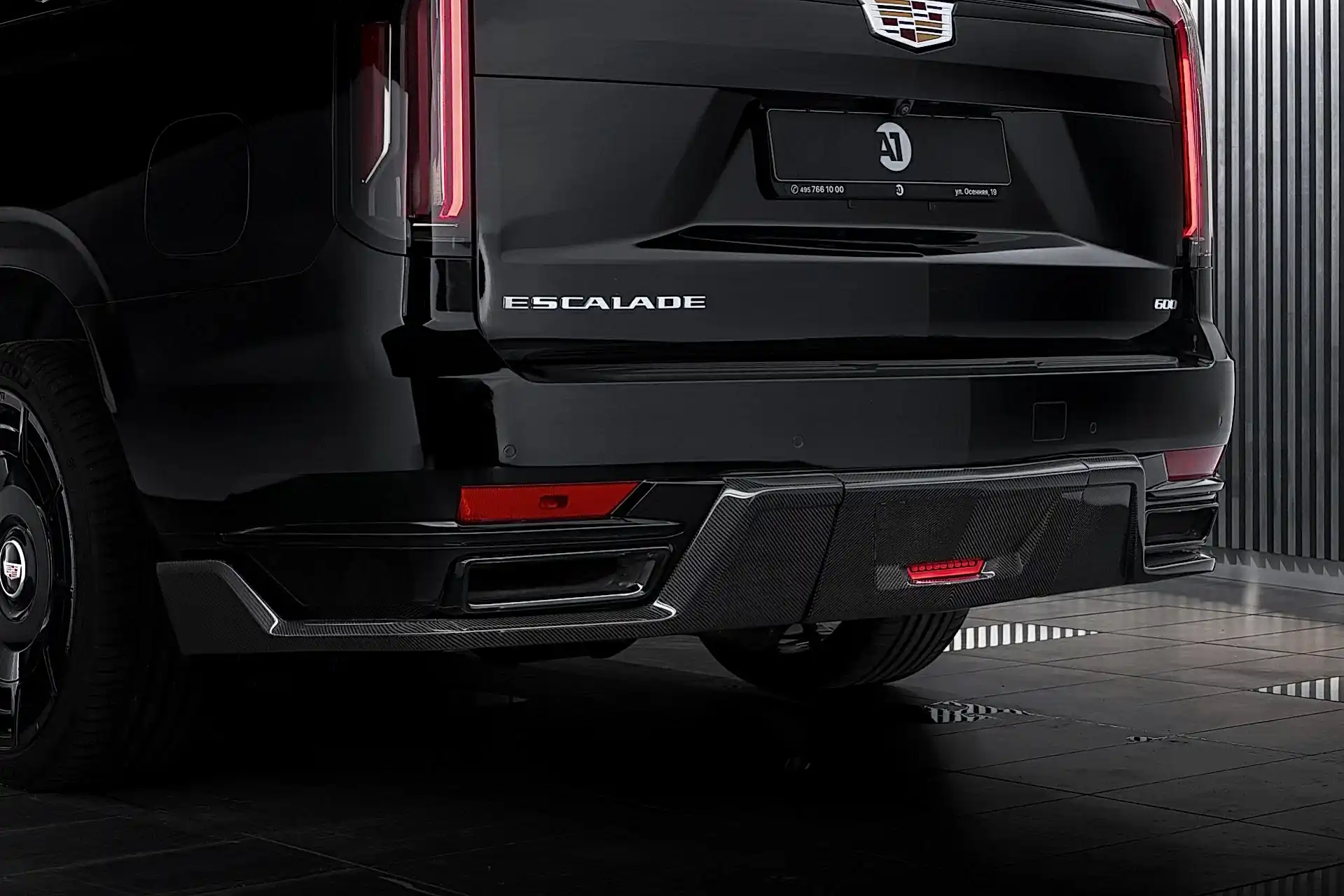Тюнинг Cadillac Escalade Carbon. Фото 8