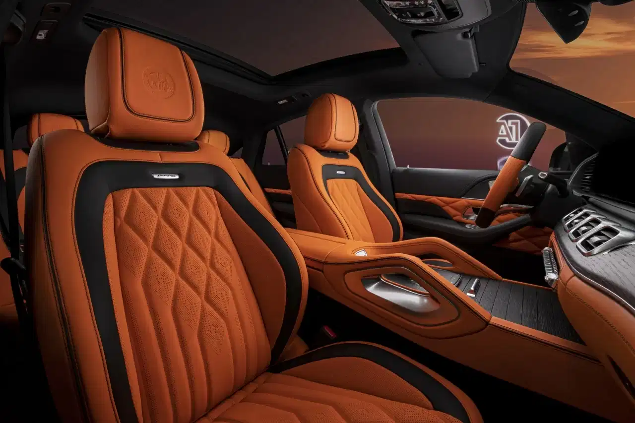Салон Mercedes-Benz GLE. Фото