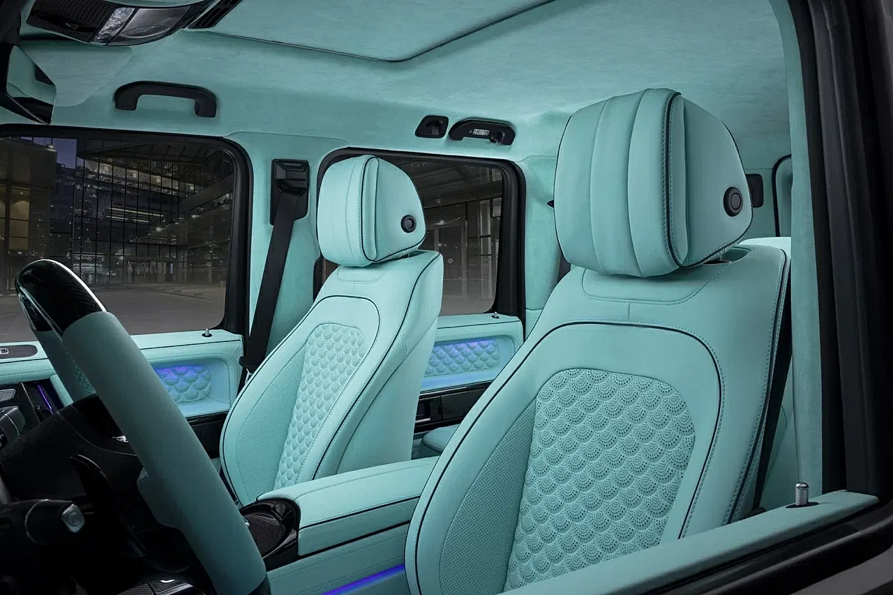 Салон Mercedes-Benz BRABUS G900 Rocket Edition. Фото