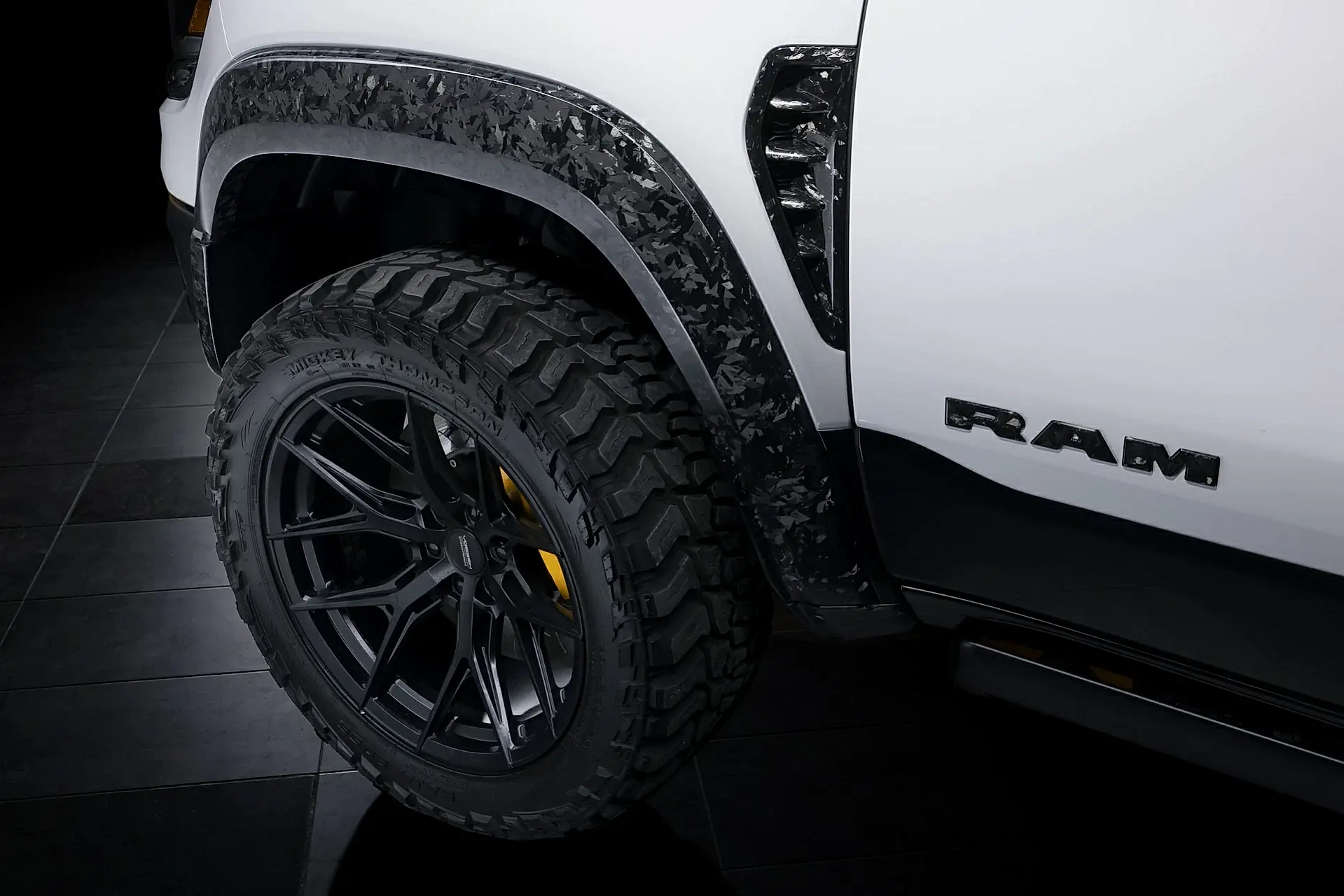 Dodge RAM TRX Carbon. Диски. Фото 3