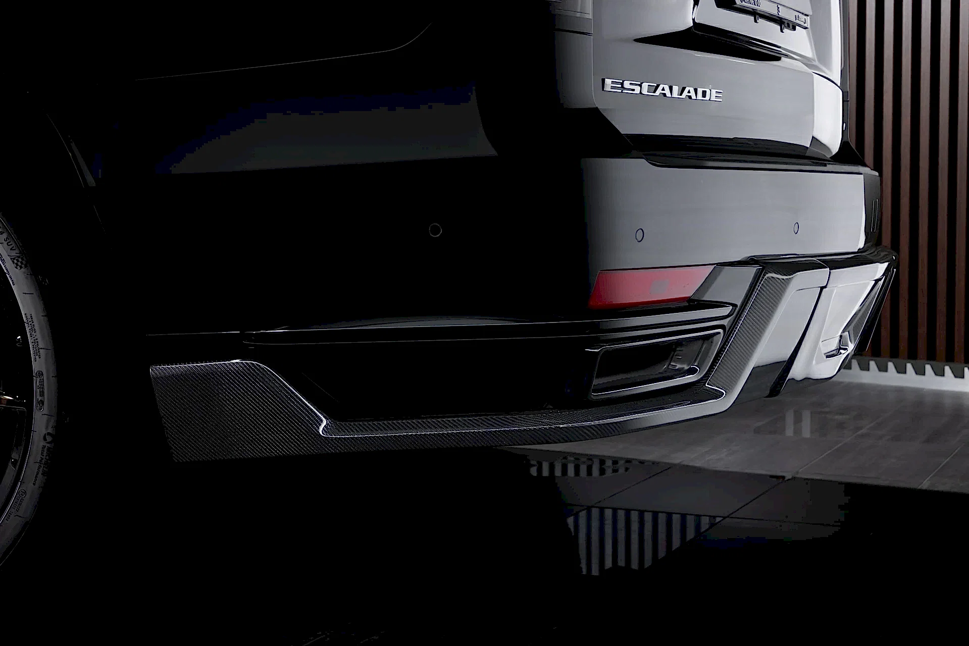 Тюнинг Cadillac Escalade Carbon. Фото 2