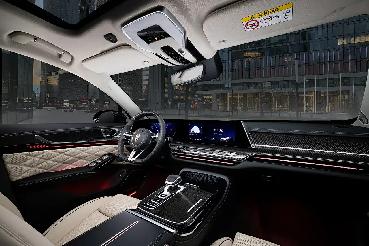 Hongqi HS9. Торпедо