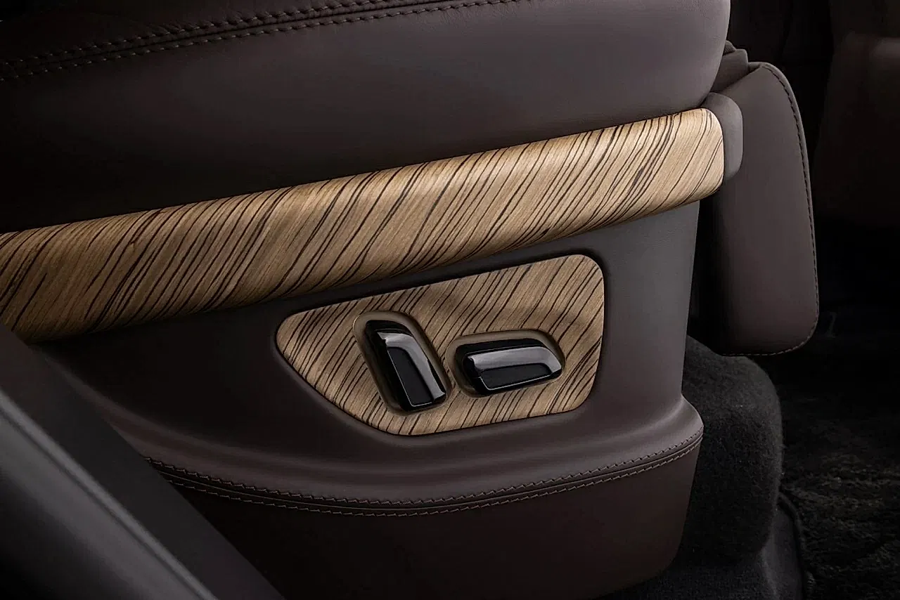 Тюнинг Lexus LX 600 VIP. Фото 2