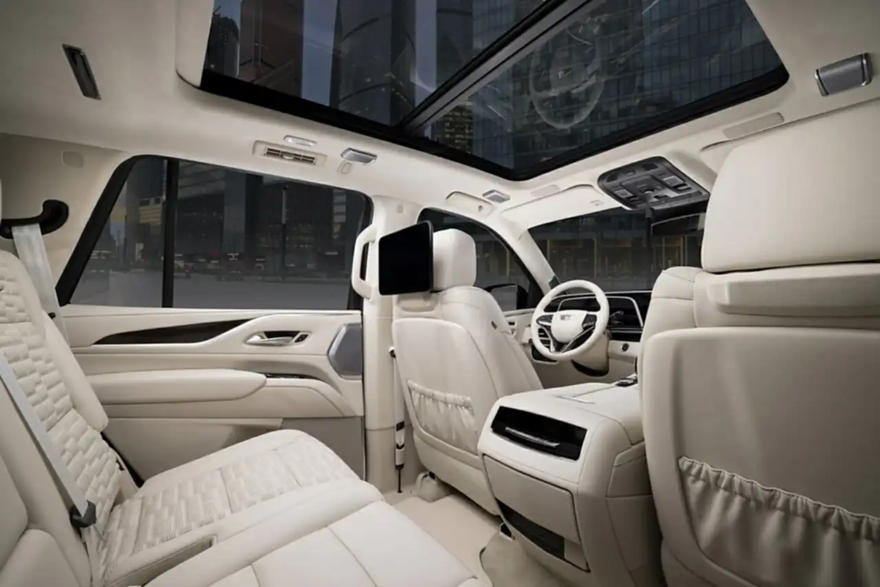 Салон Cadillac Escalade Ultima White. Фото 13