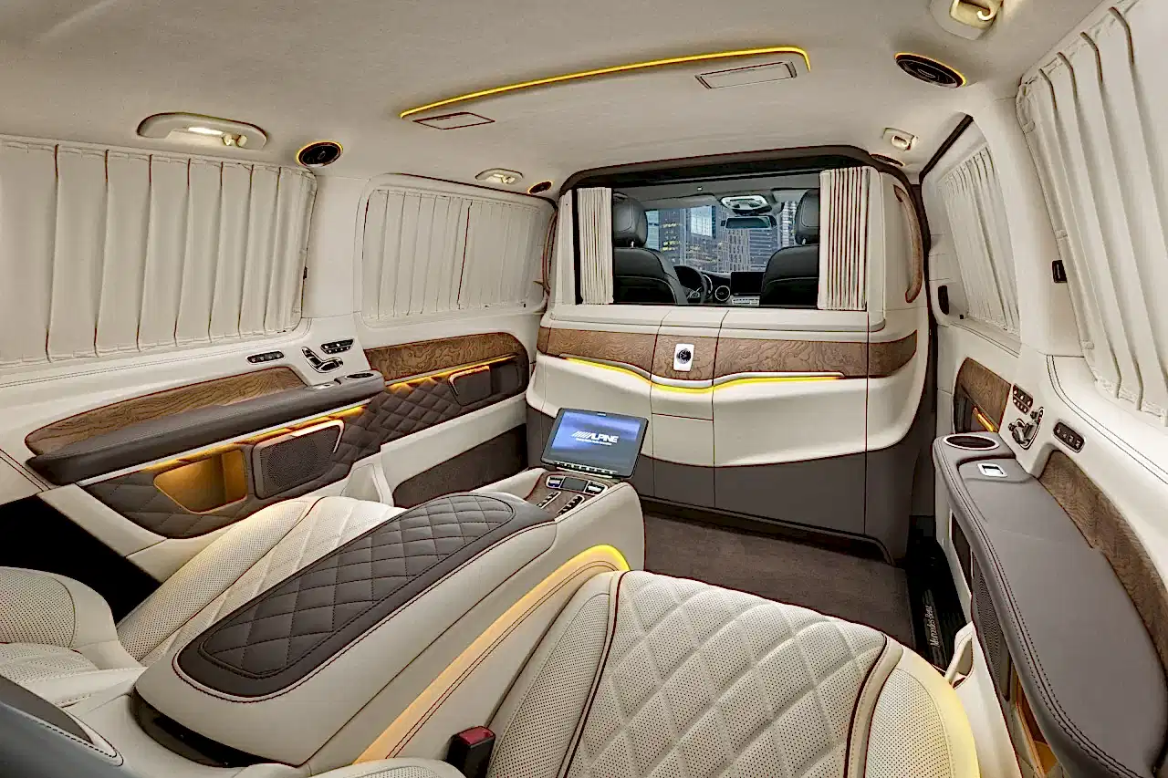 Салон Mercedes-Benz V-VIP. Фото 42